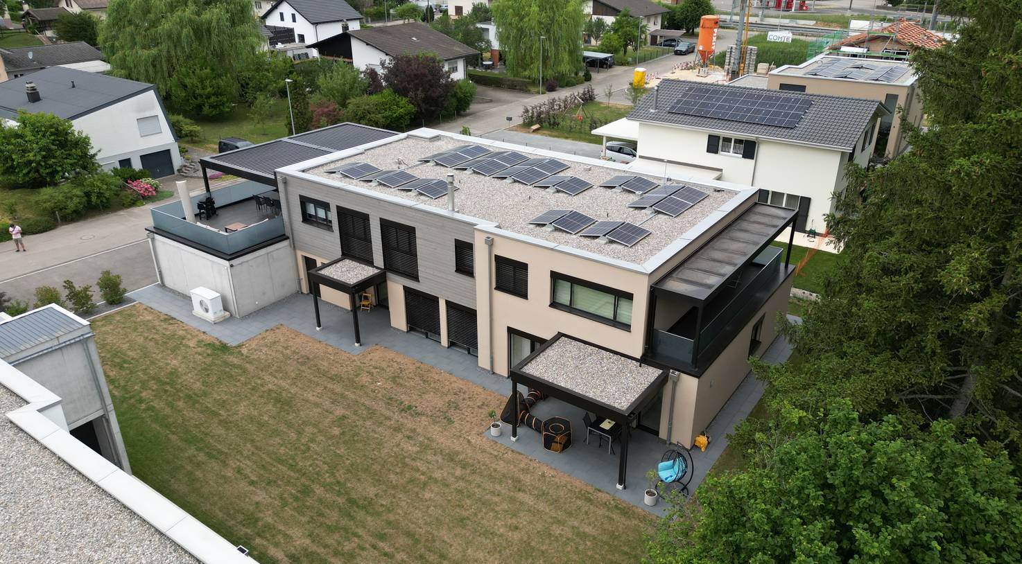 CONSTRUCTION D'UN IMMEUBLE - BASSECOURT