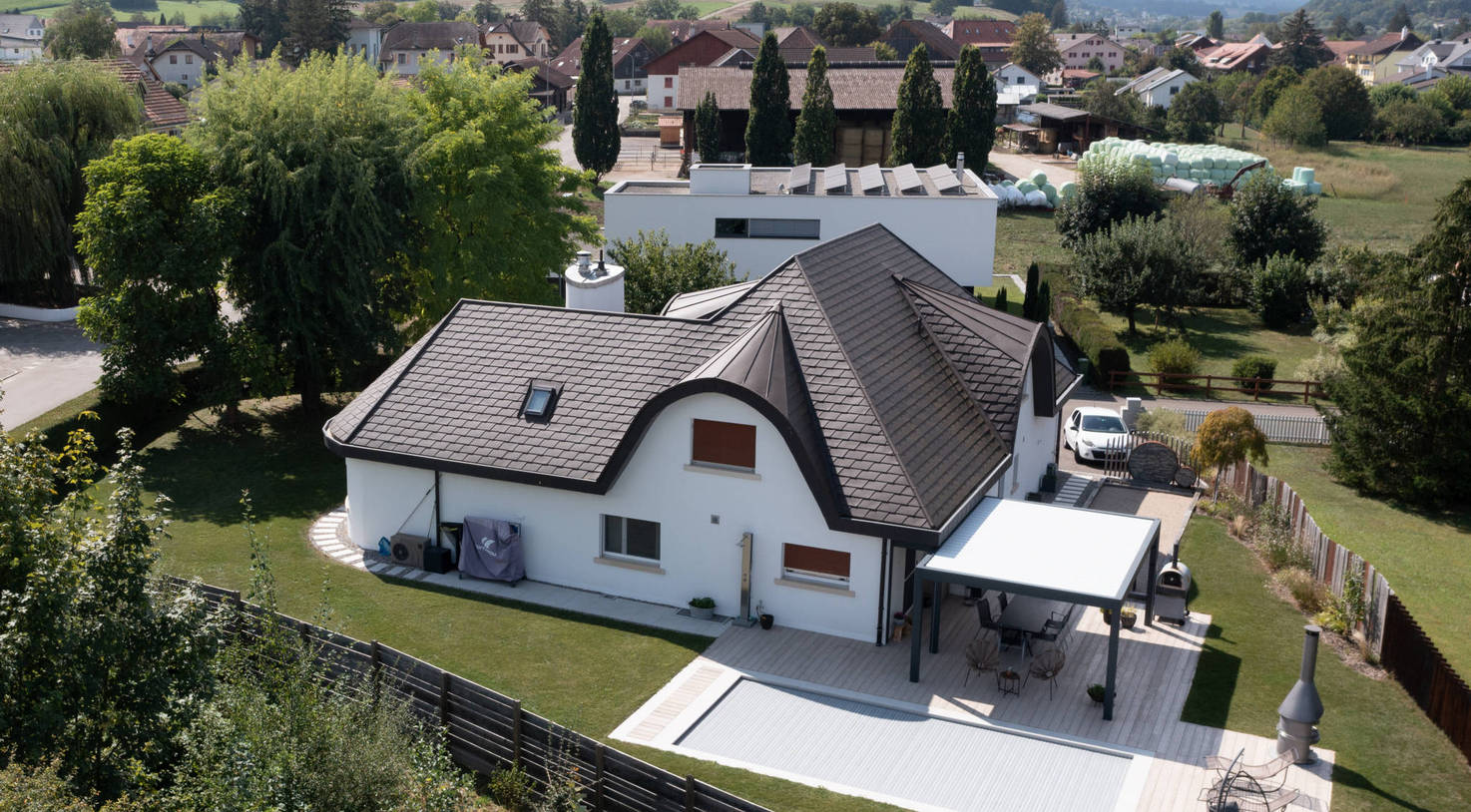 RENOVATION FACADES ET AMENAGEMEMTS EXTERIEURS - COURTETELLE